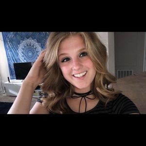 Meet your Posher, Ashlee